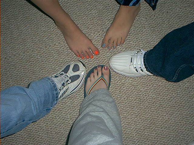 feet.jpg